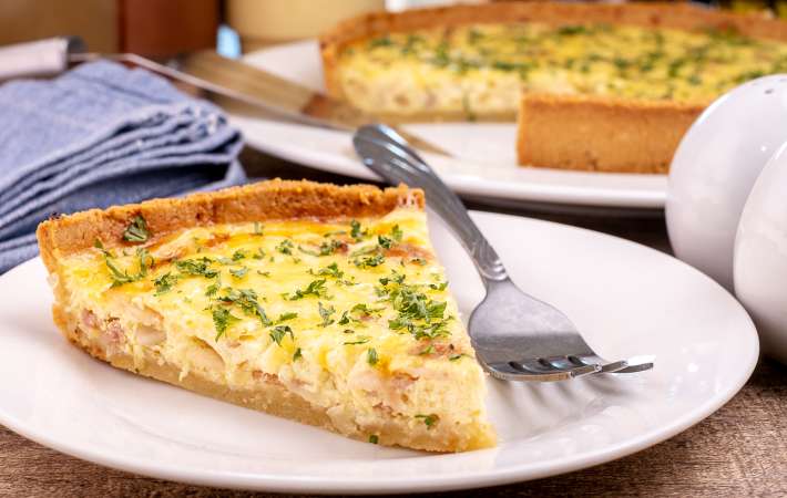 keto quiche is a keto friendly christmas breakfast idea
