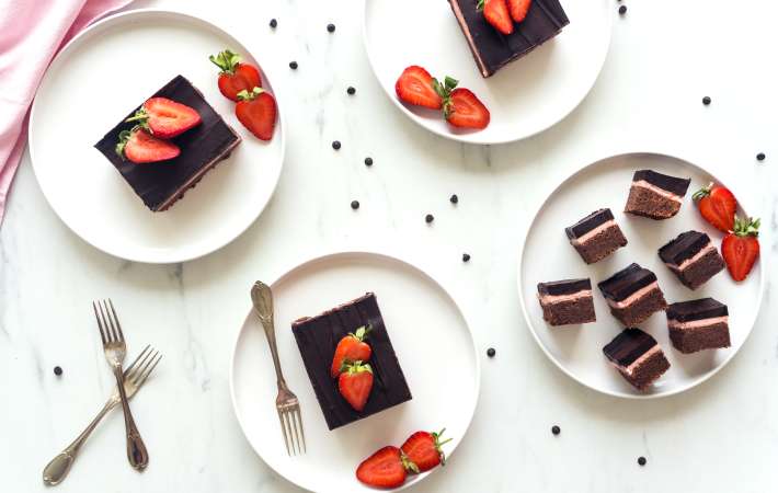 strawberry brownies are a beautifully layered chocolate strawberry dessert