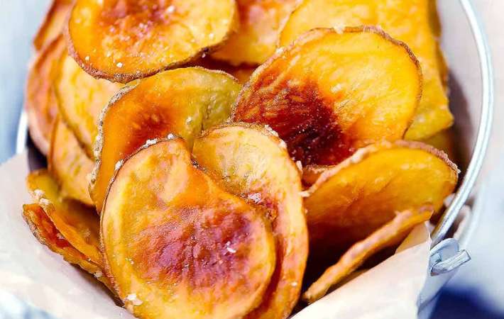 homemade potato chips are crispy and easy