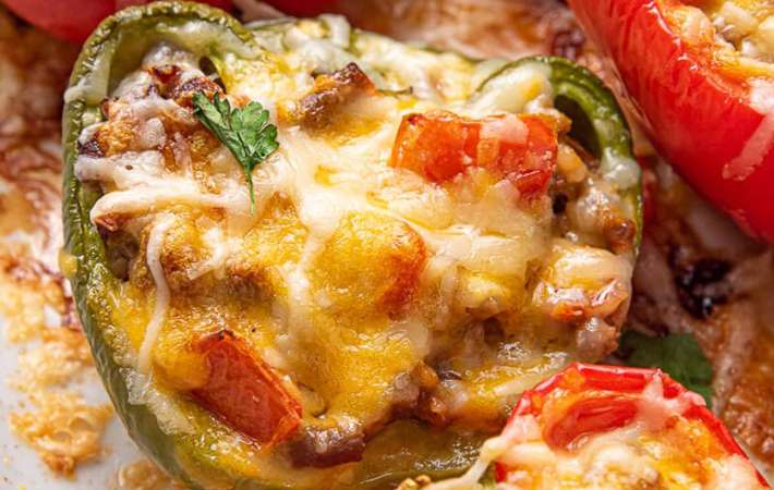 keto stuffed peppers are quick and healthy 
