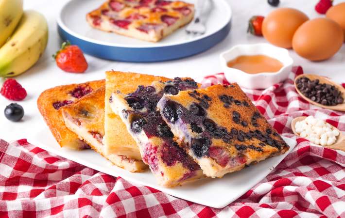 sheet pan pancakes are a fun christmas breakfast idea for kids