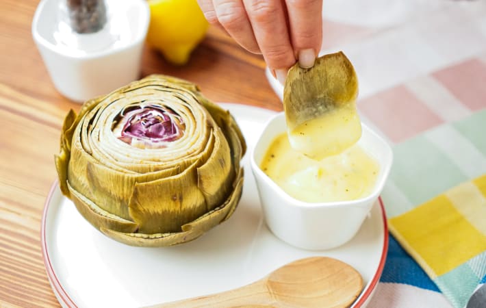 how to eat an artichoke