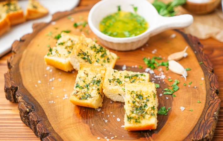 how to make garlic bread