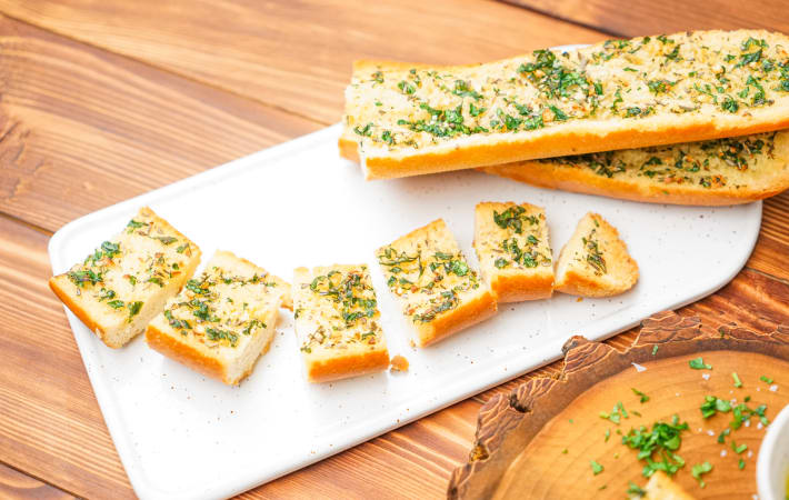 how to make garlic bread in the toaster