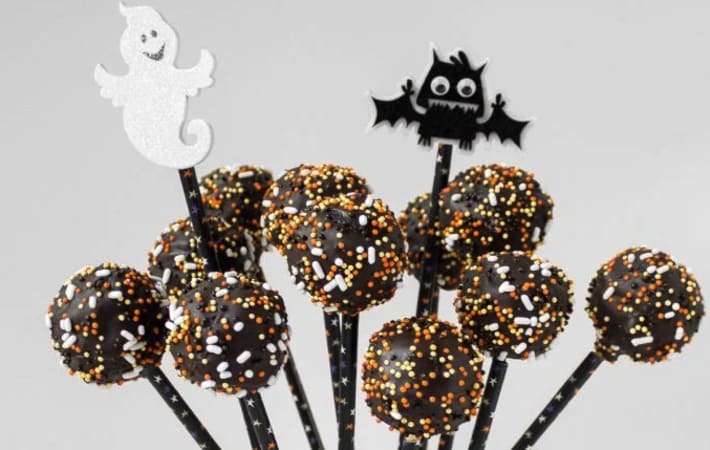 spooky halloween cake pops are a handheld halloween treat