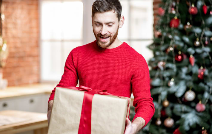 93 Christmas Gift Ideas for Men. The Ultimate Men's Gift Guide!