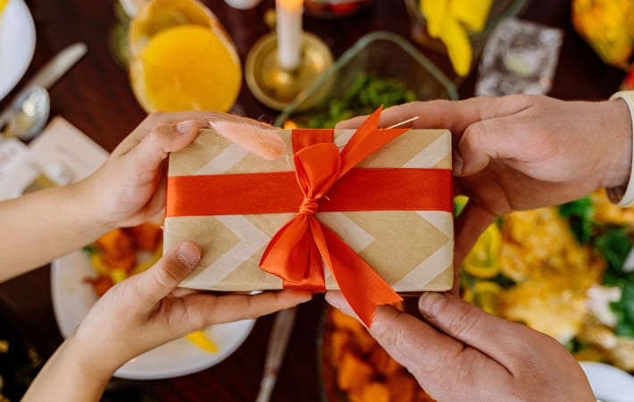 Birthday gift for lady who has everything deals