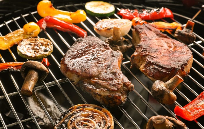 Holiday Steak Gifts for the Grillmaster in Your Life