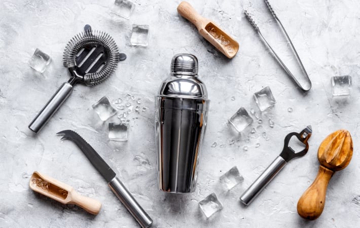 Every Home Bartender Needs This Ice Tray Set