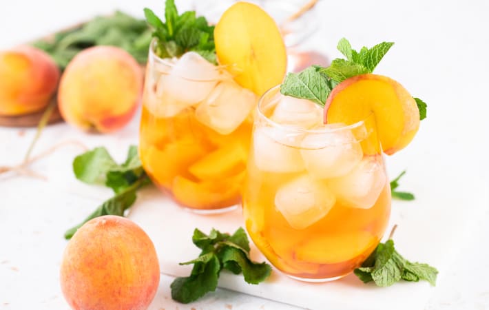 Oolong Peach Iced Tea - Plant Based Jess