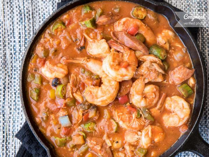 chicken gumbo with sausage and shrimp