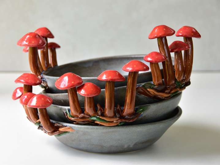 Make Mushroom Pottery