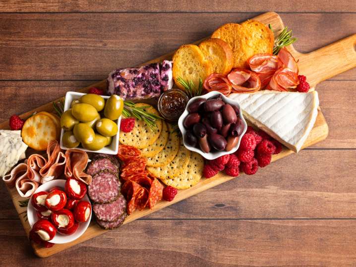 Make the Best Charcuterie Board