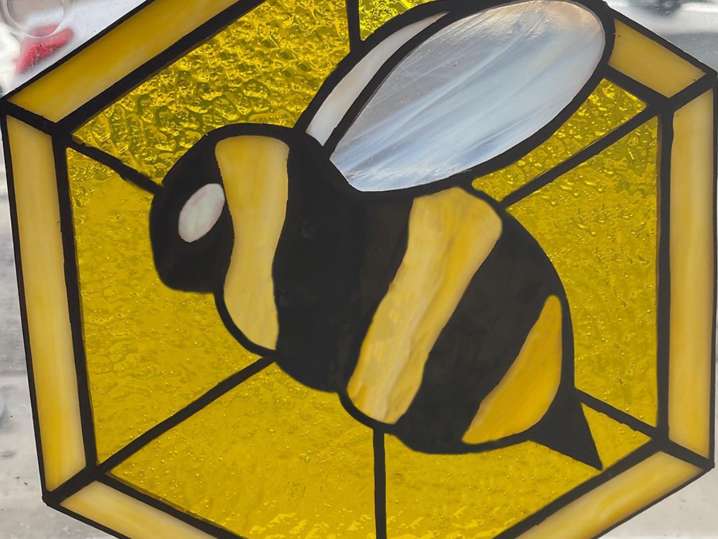 Create Stained Glass Bumble Bee!