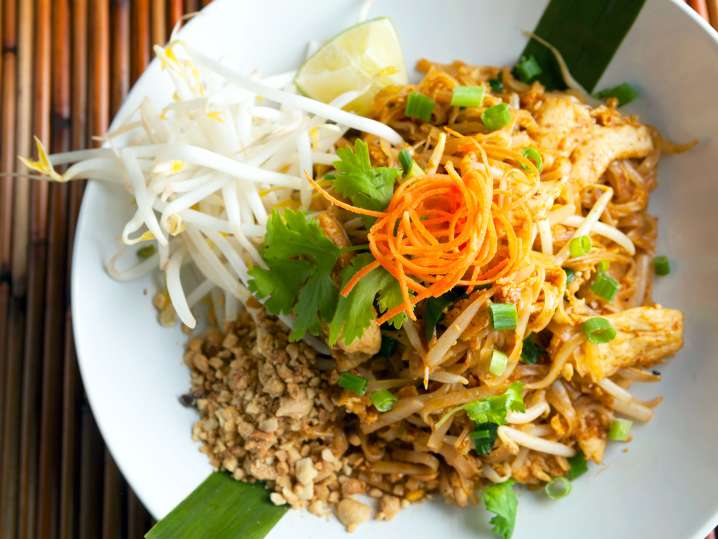 A Beginner's Guide to Pad Thai