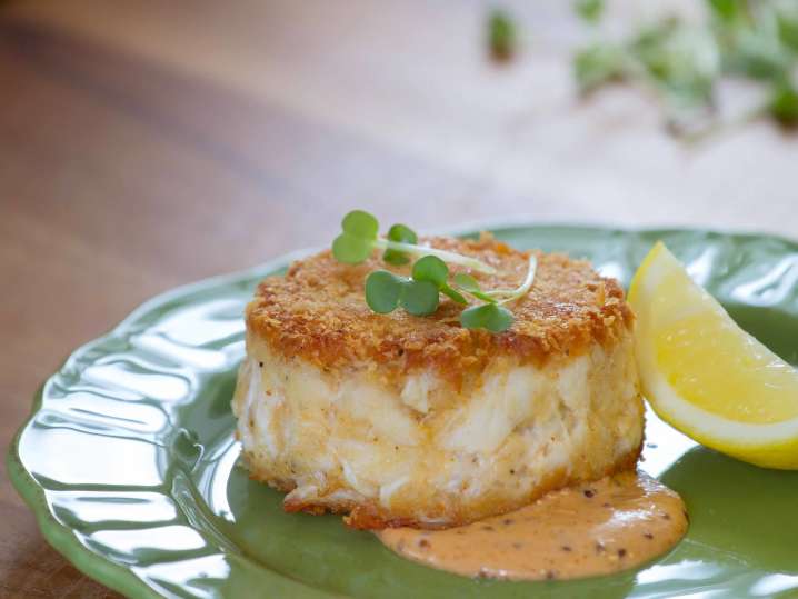 lemon and dill crab cakes | Classpop Shot