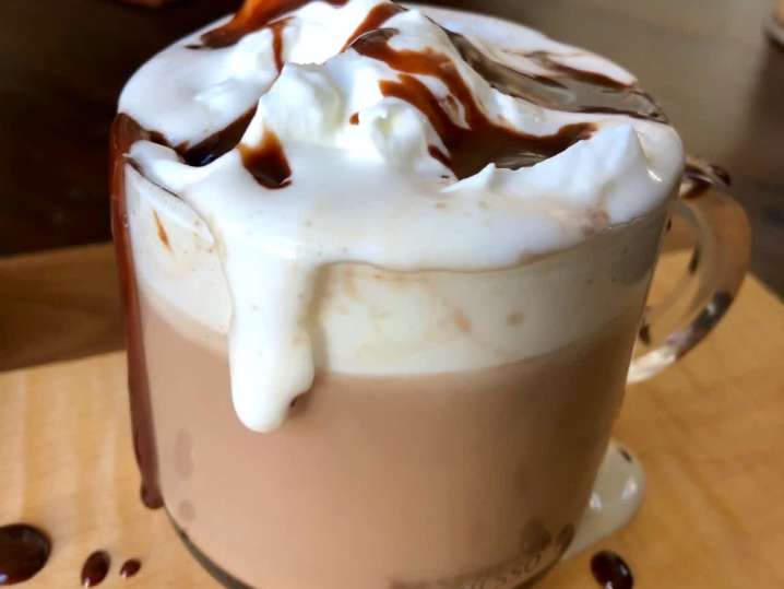 french connection cafe latte | Classpop Shot
