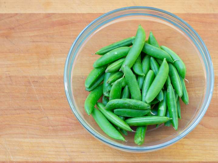 fresh snow peas | Classpop Shot