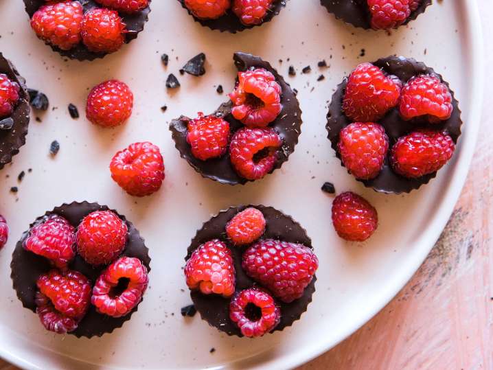 Sweet and Tart Raspberry Cupcakes