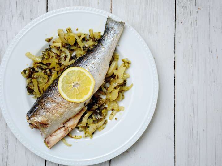 whole branzino | Classpop Shot