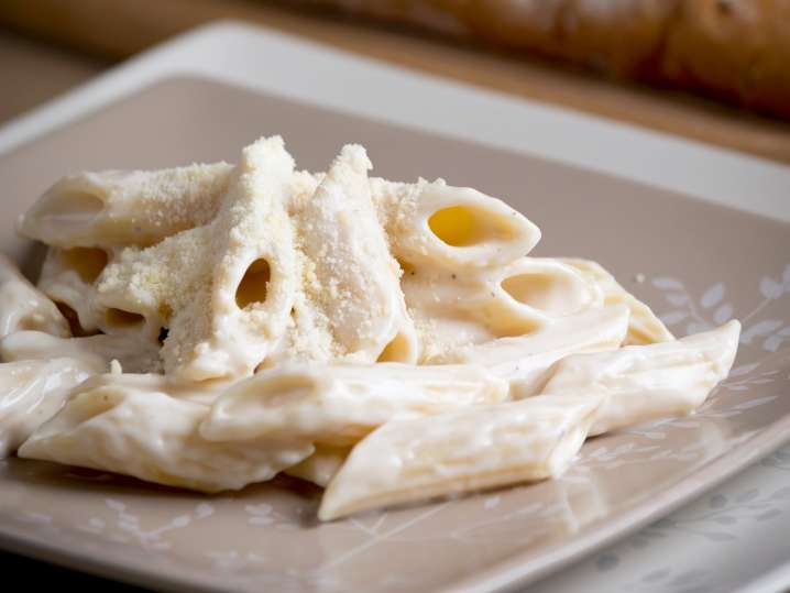 penne pasta alfredo | Classpop Shot