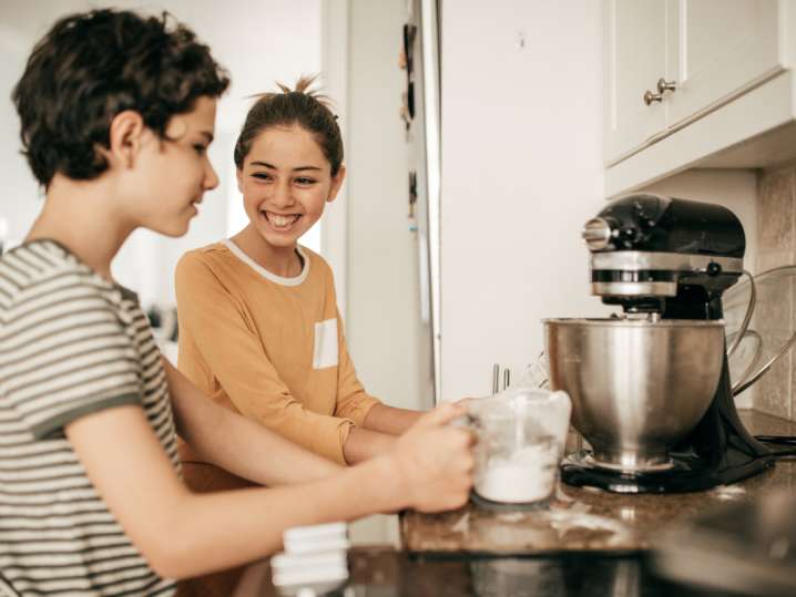 Cupcakes and Ice Cream for Kid Chefs