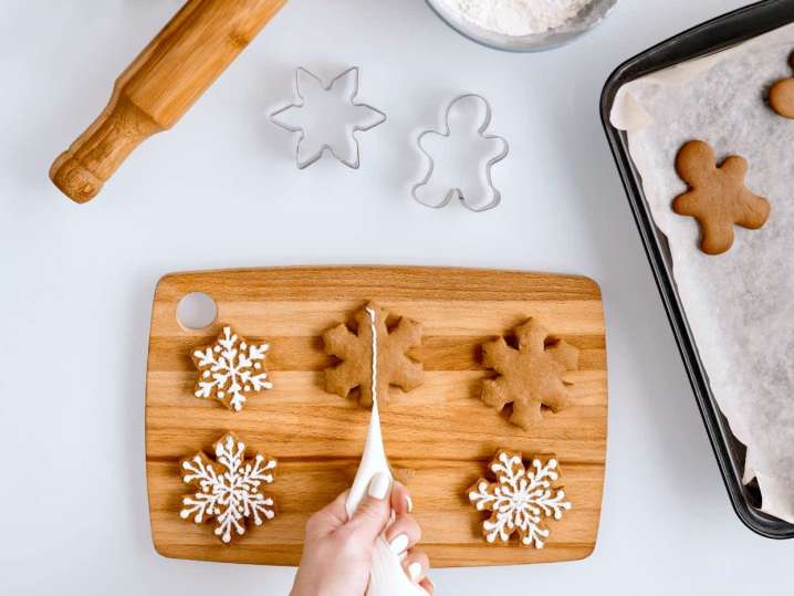 Holiday Cheer Cookie Decorating Competition