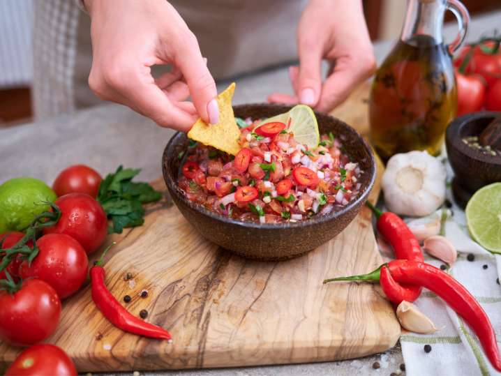 Salsa Smash-Up With the Team