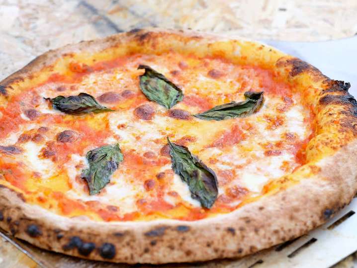 Make a Five-Star Pizza Menu