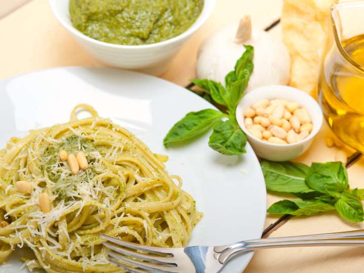 Make the Perfect Homemade Pesto Pasta