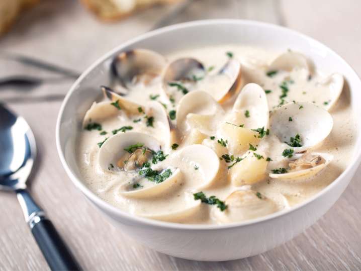 Chowder Class Cooking Class - Cook Hearty Clam Chowder - Boulder | Classpop!