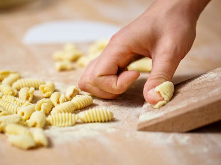 Make Pasta From Scratch Two Ways