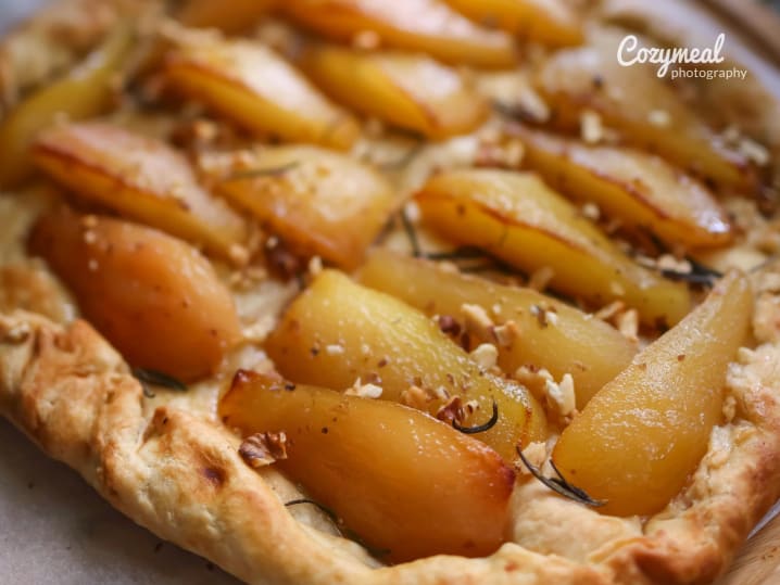 Pear Crostata
