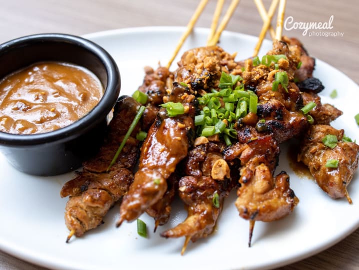 Grilled Chicken Satay with Peanut Sauce