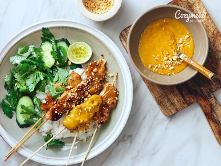 Chicken Satay with peanut sauce