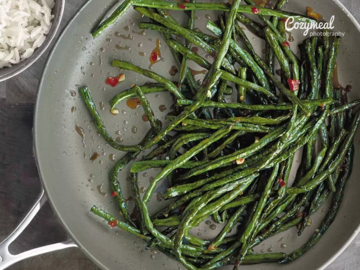 Chinese Long Beans with Chile and Garlic