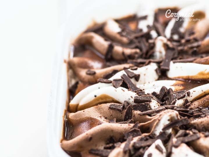 Chocolate swirl gelato