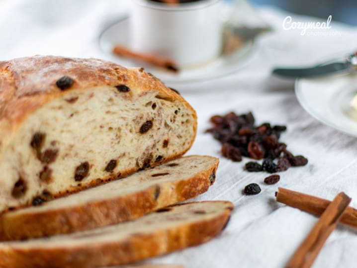 Cinnamon Raisin Bread