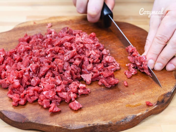 Dicing meat