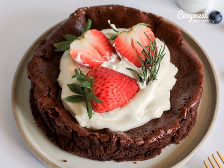 Flourless Chocolate Cake