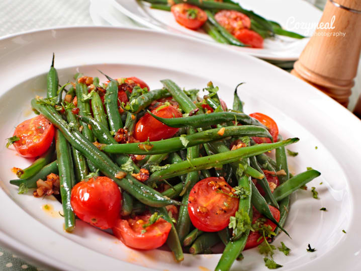 tomato and green bean salad