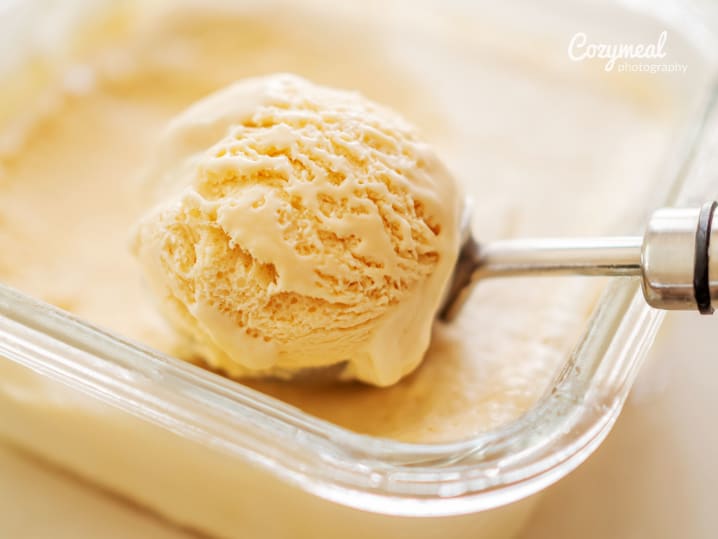 Homemade ice cream scoop