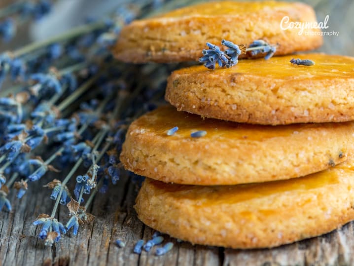 Lavender infused shortbread cookies