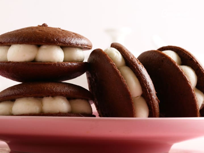 Marshmallow macarons