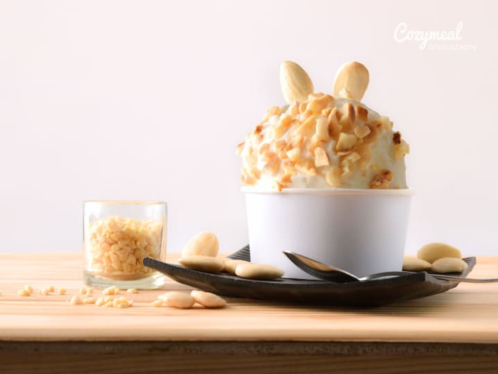 Olive Oil Ice Cream with Almonds