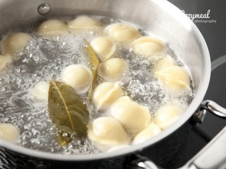Preparing pasta