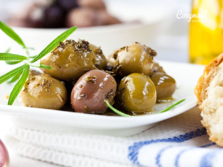 ProvencМ§al Marinated Olives