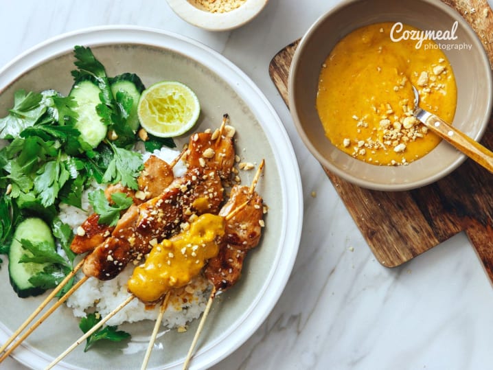 chicken satay with peanut butter sauce