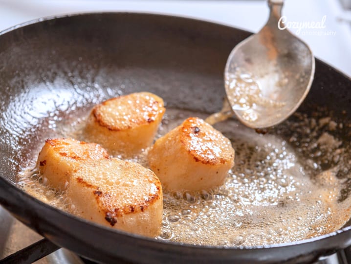Scallops in the pan