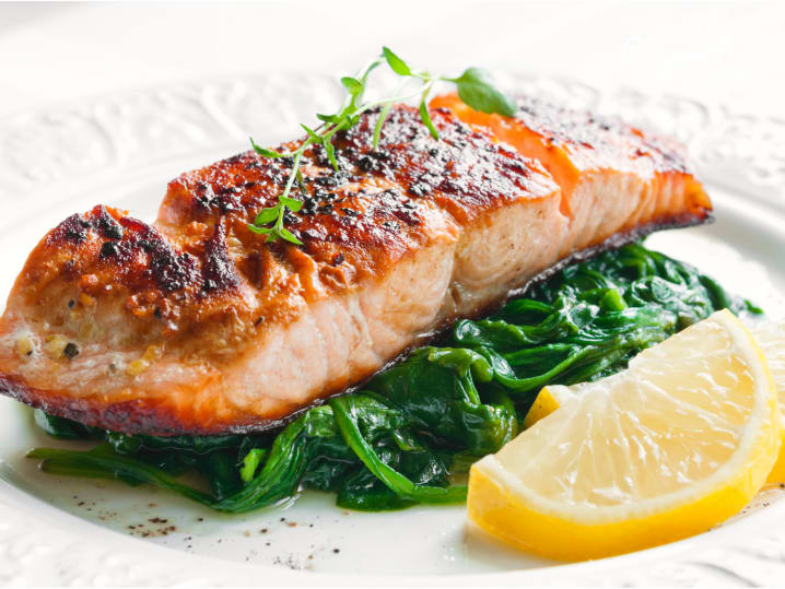 Seared Salmon With Spinach